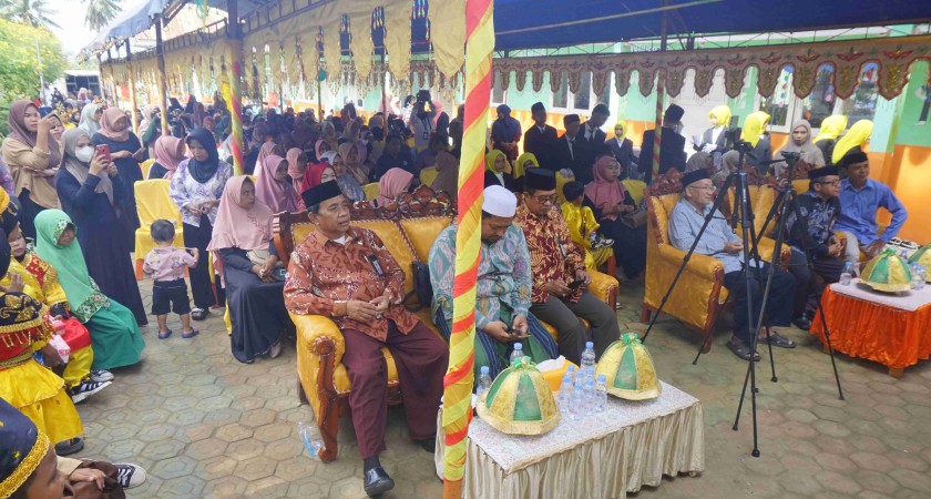 Khatam Qur'an dan Pelepasan Siswa-siswi Kelas 6 (Enam) Angkatan Ke-XI Tahun Pelajaran 2023/2024